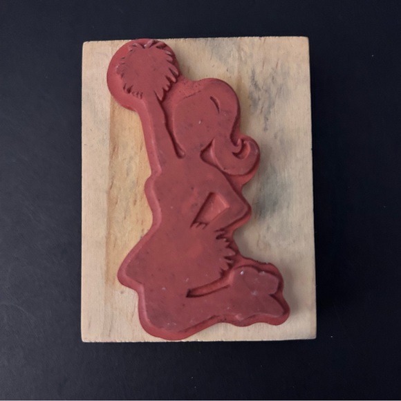 Recollections CHEERLEADER with pom pom wood stamp - Picture 2 of 3